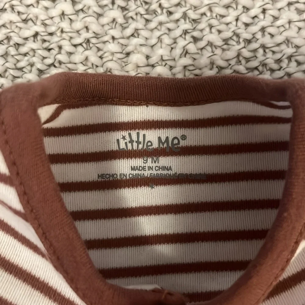 Baby 9 Month Footies Onsie PJs Brown & Crean Striped Giraffe by Little Me (New)